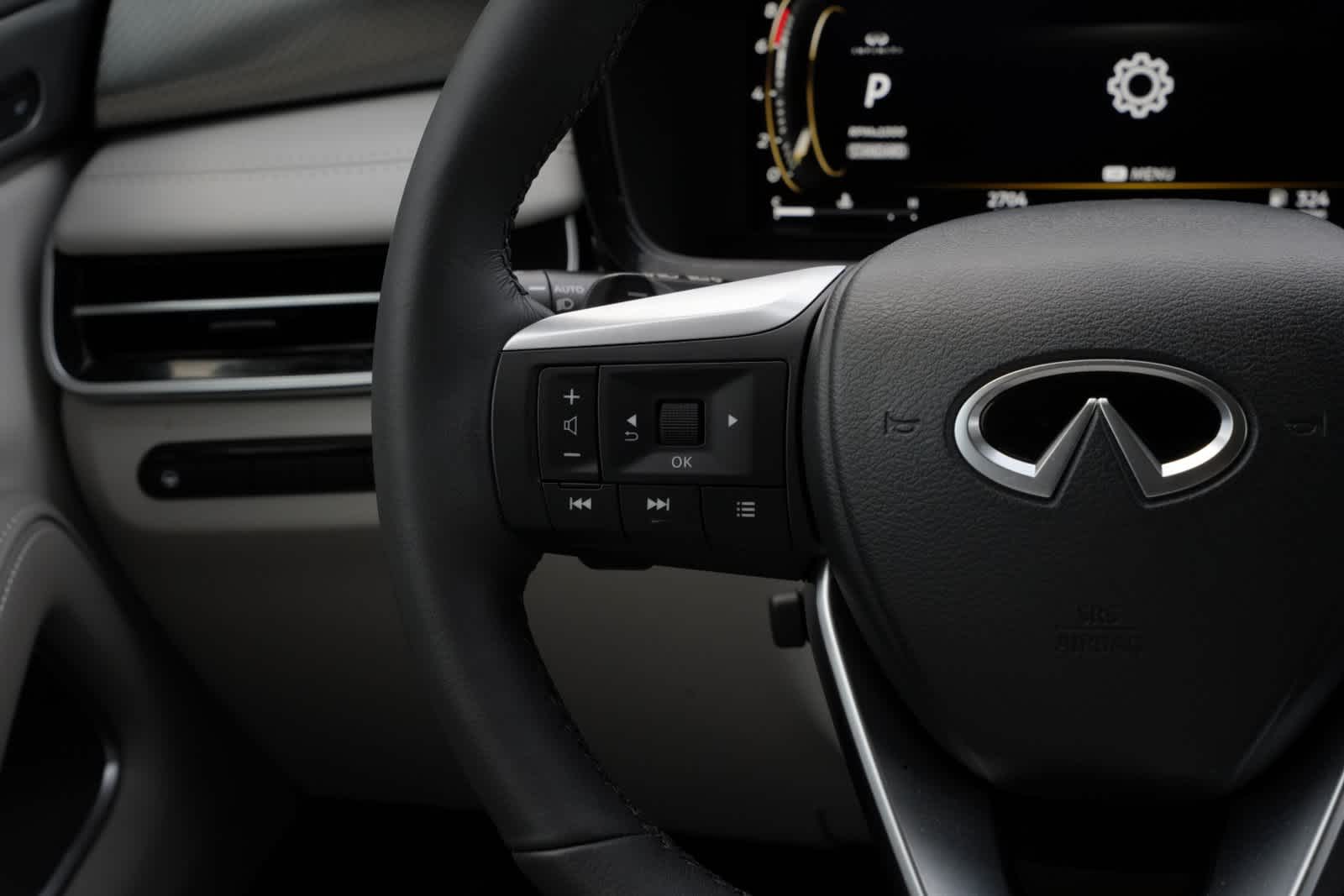 2027 INFINITI QX60 LUXE