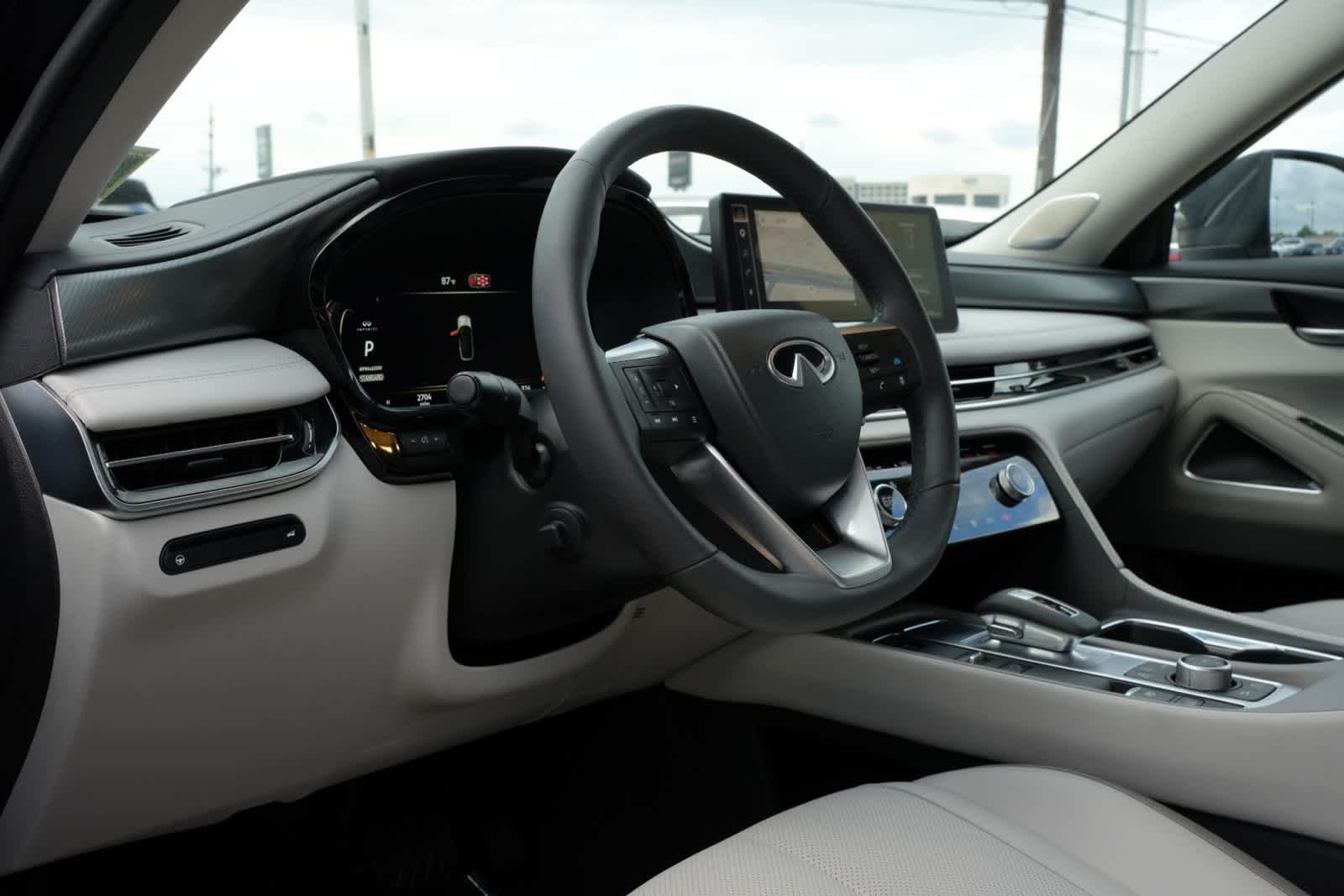 2027 INFINITI QX60 LUXE