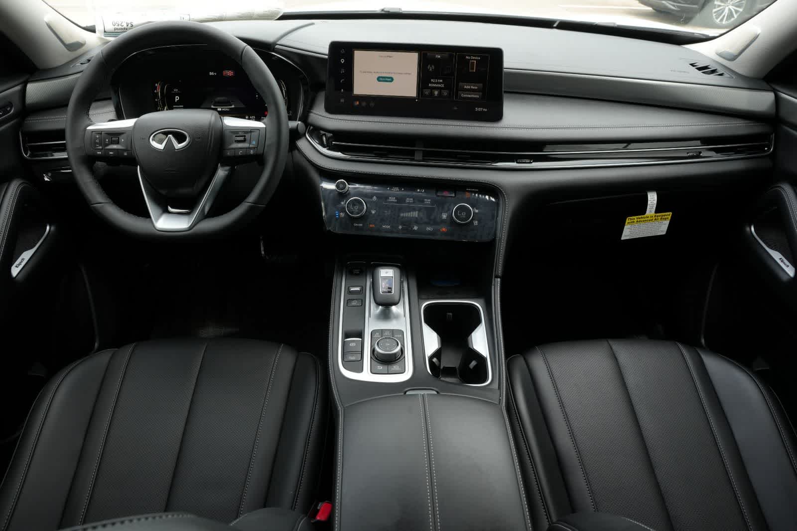 2027 INFINITI QX60 LUXE