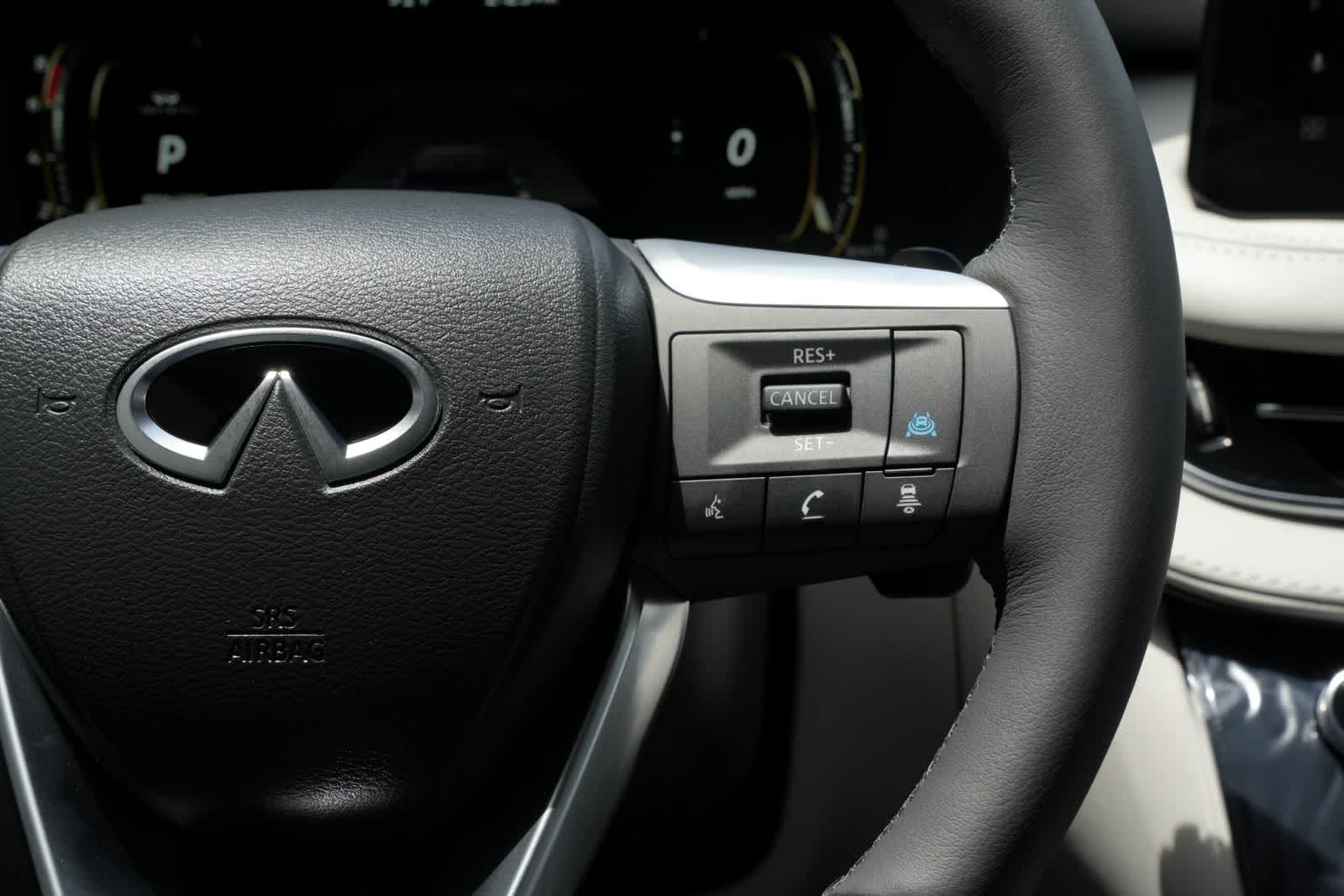 2027 INFINITI QX60 LUXE