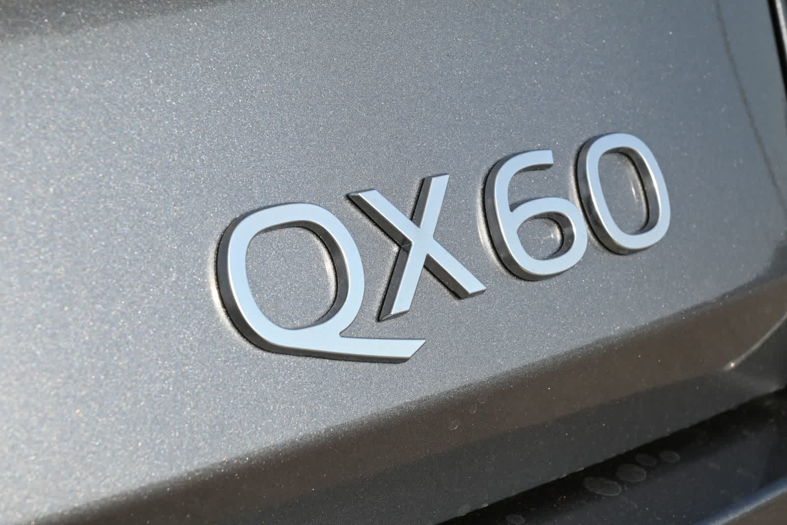 2027 INFINITI QX60 LUXE