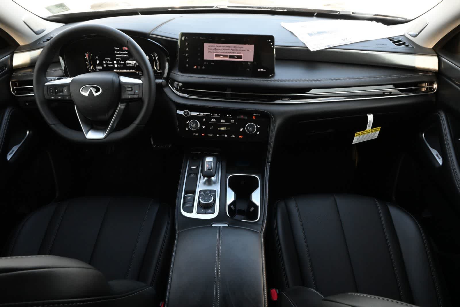 2027 INFINITI QX60 LUXE