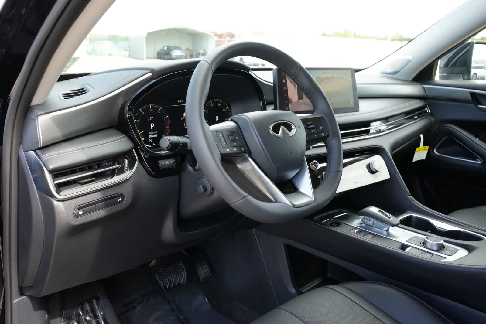 2027 INFINITI QX60 LUXE