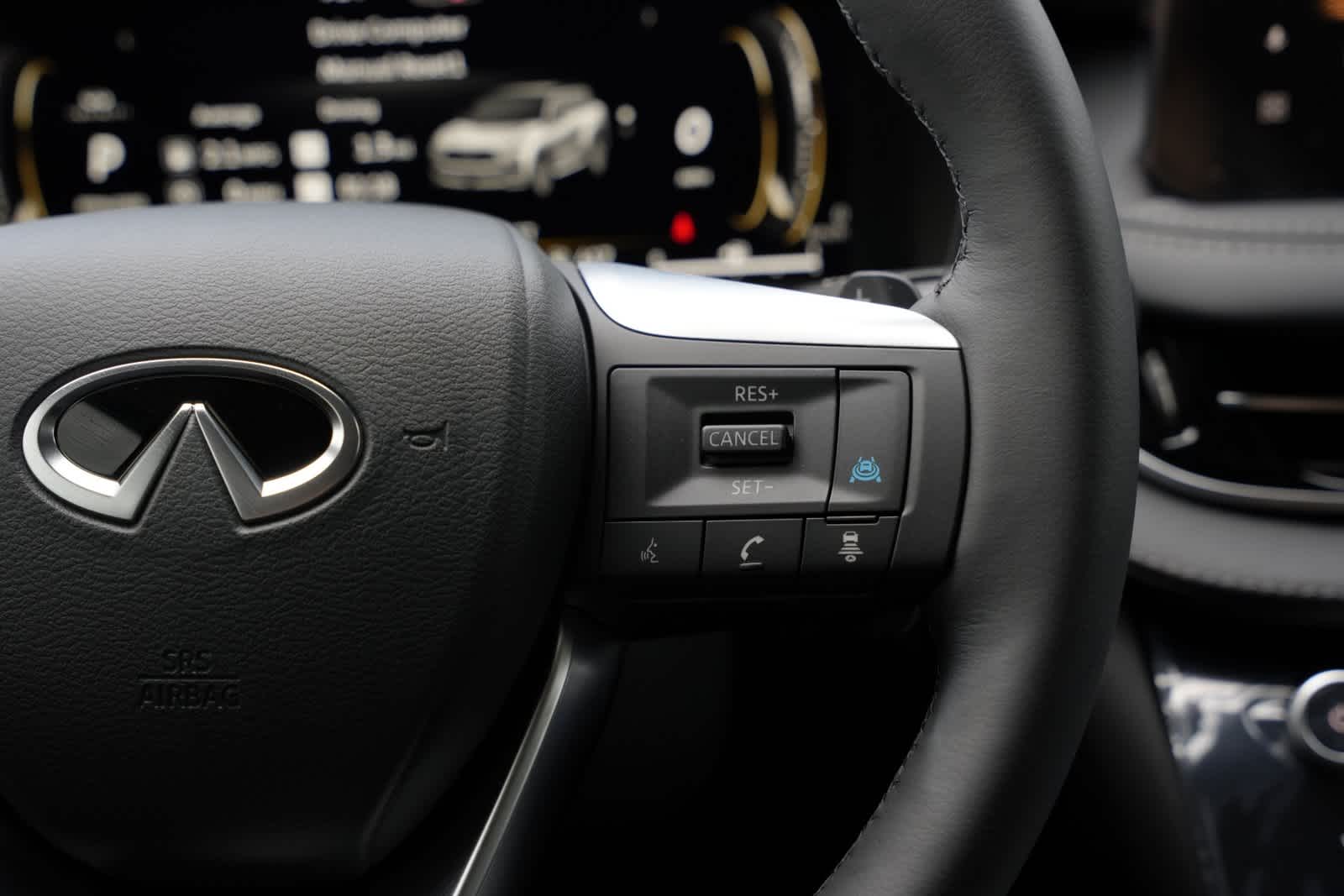 2027 INFINITI QX60 LUXE