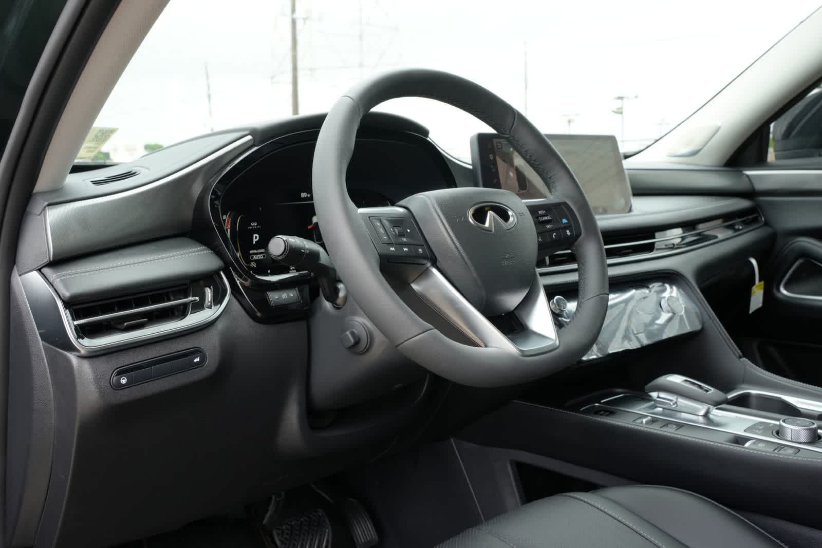2027 INFINITI QX60 LUXE