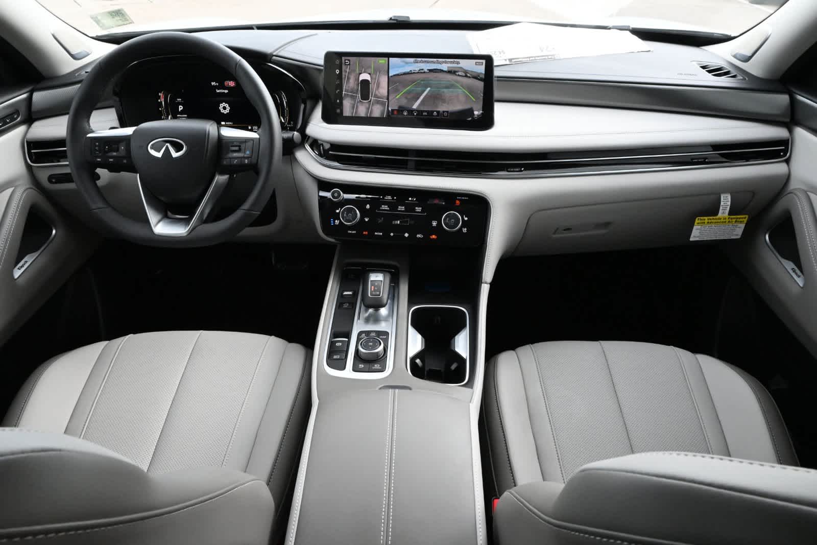 2027 INFINITI QX60 LUXE