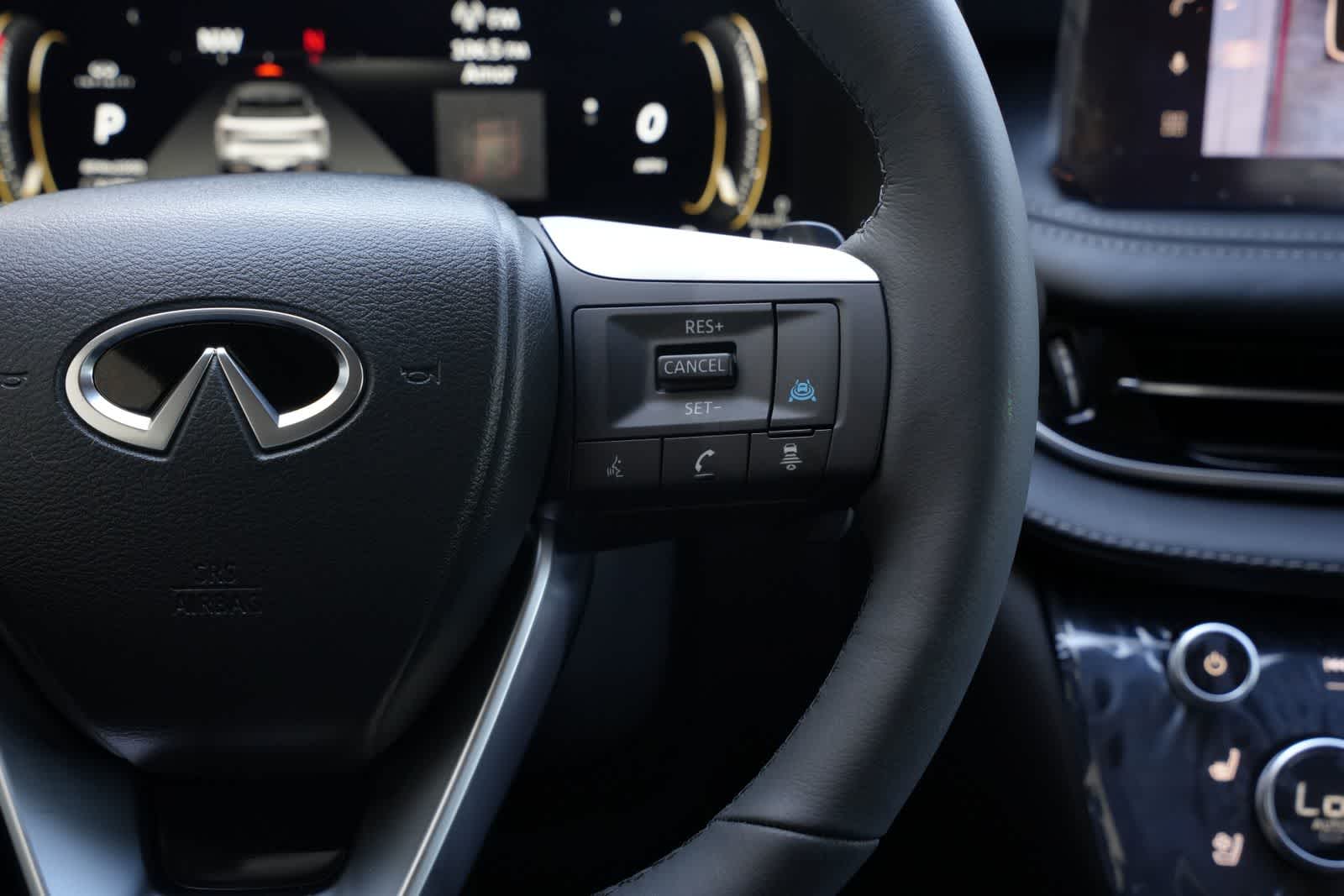 2027 INFINITI QX60 LUXE