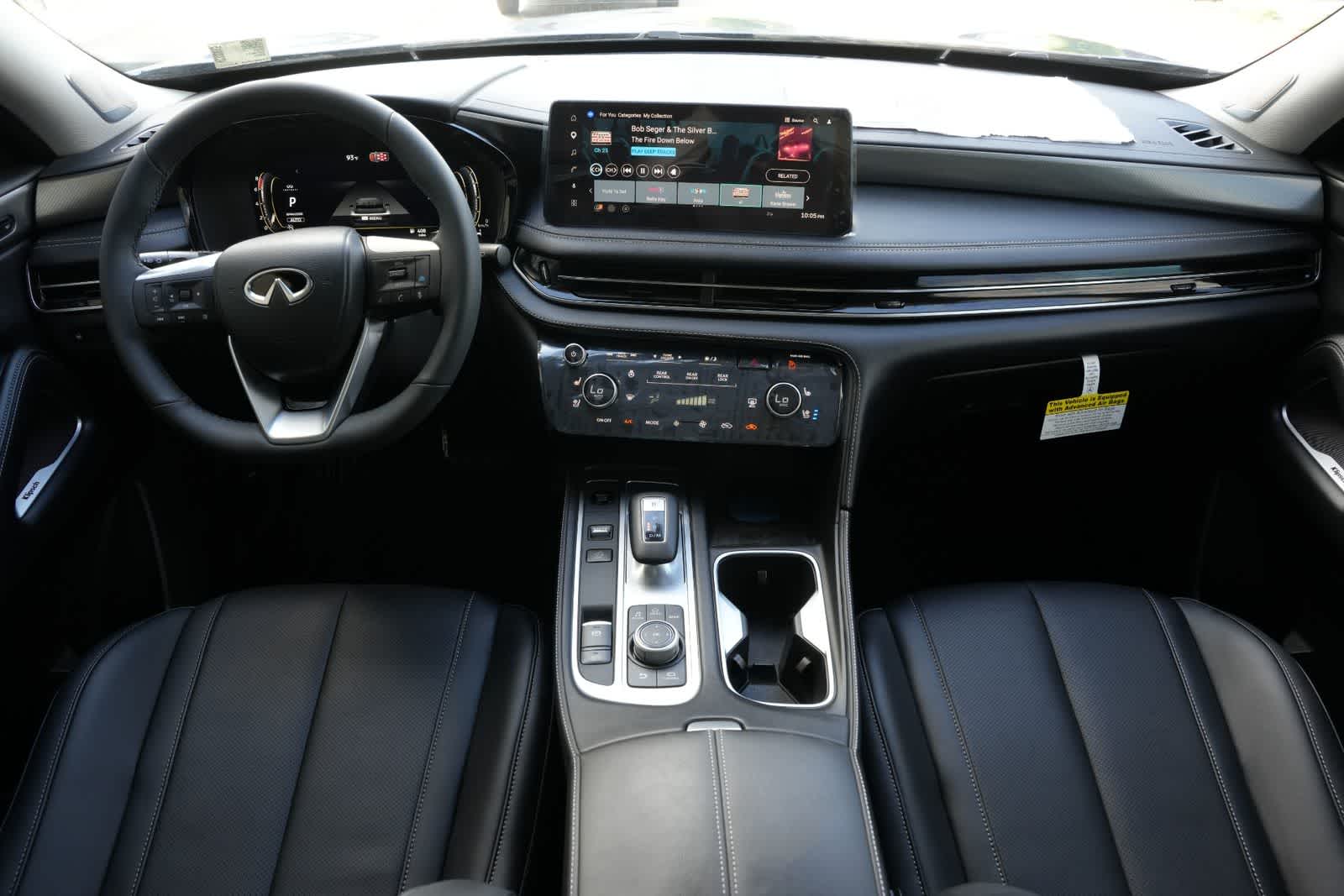 2027 INFINITI QX60 LUXE