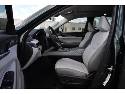 2027 INFINITI QX60 LUXE