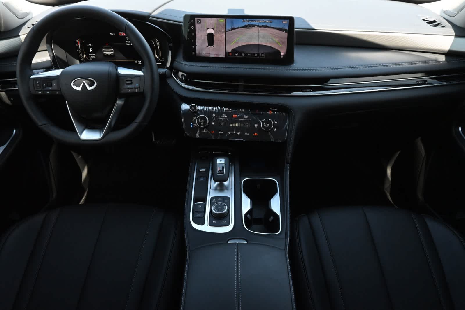 2027 INFINITI QX60 LUXE