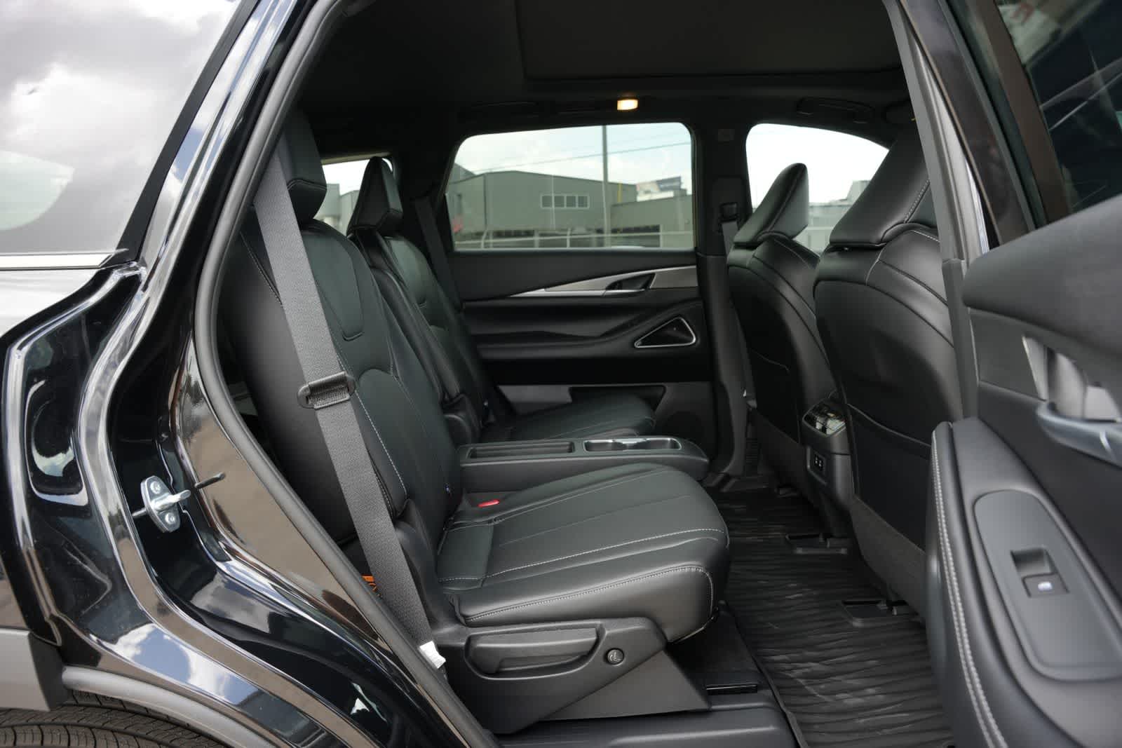 2027 INFINITI QX60 SPORT