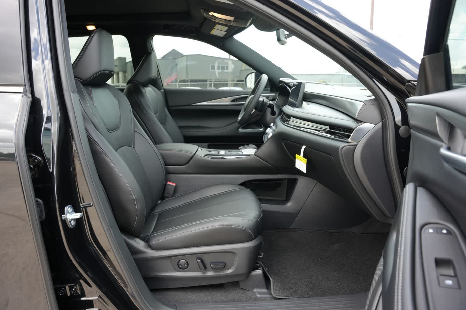 2027 INFINITI QX60 SPORT