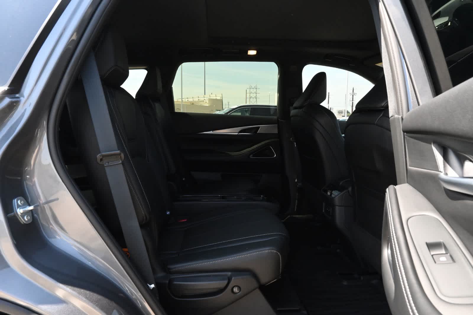 2027 INFINITI QX60 SPORT