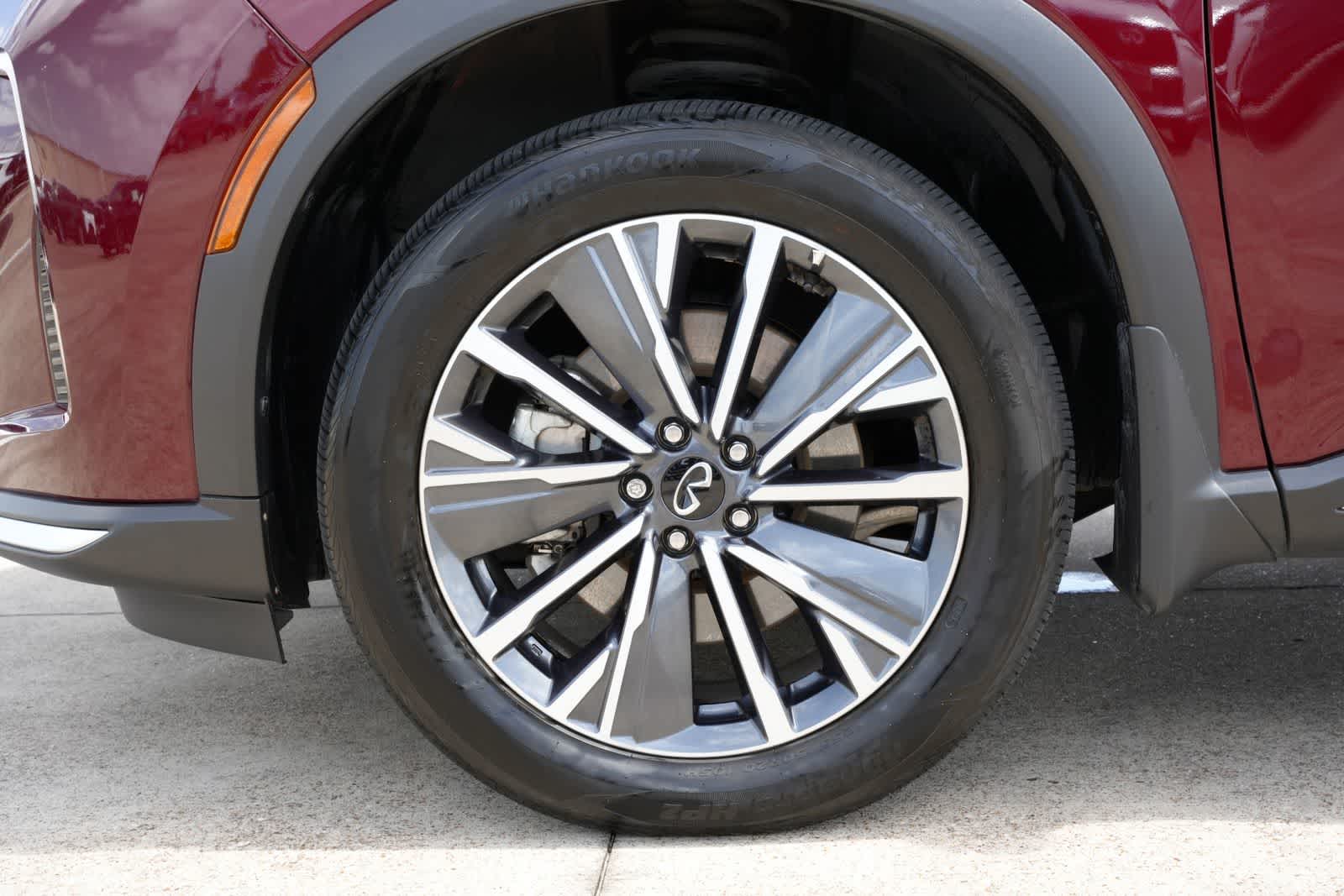 2026 INFINITI QX60 LUXE