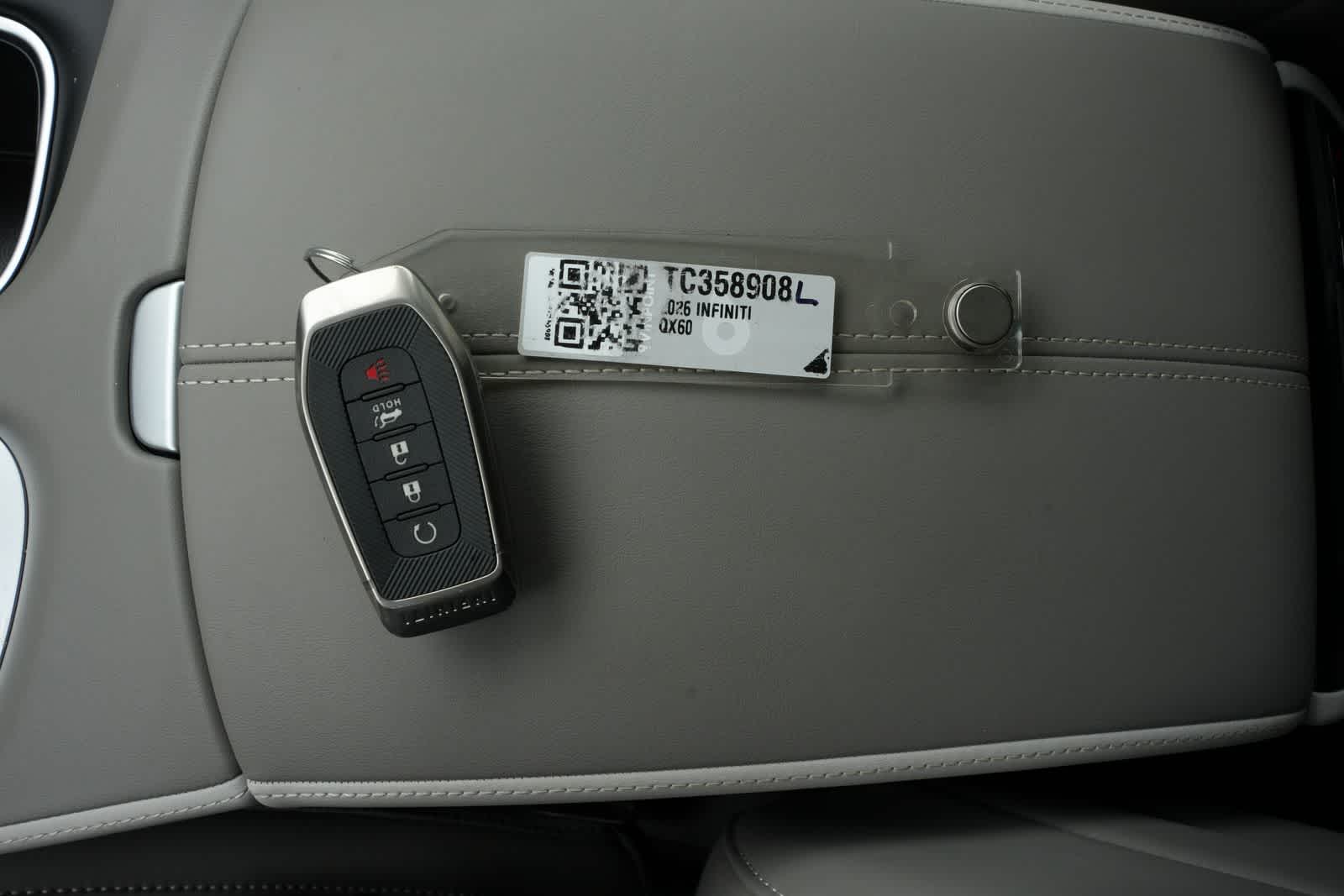 2026 INFINITI QX60 LUXE