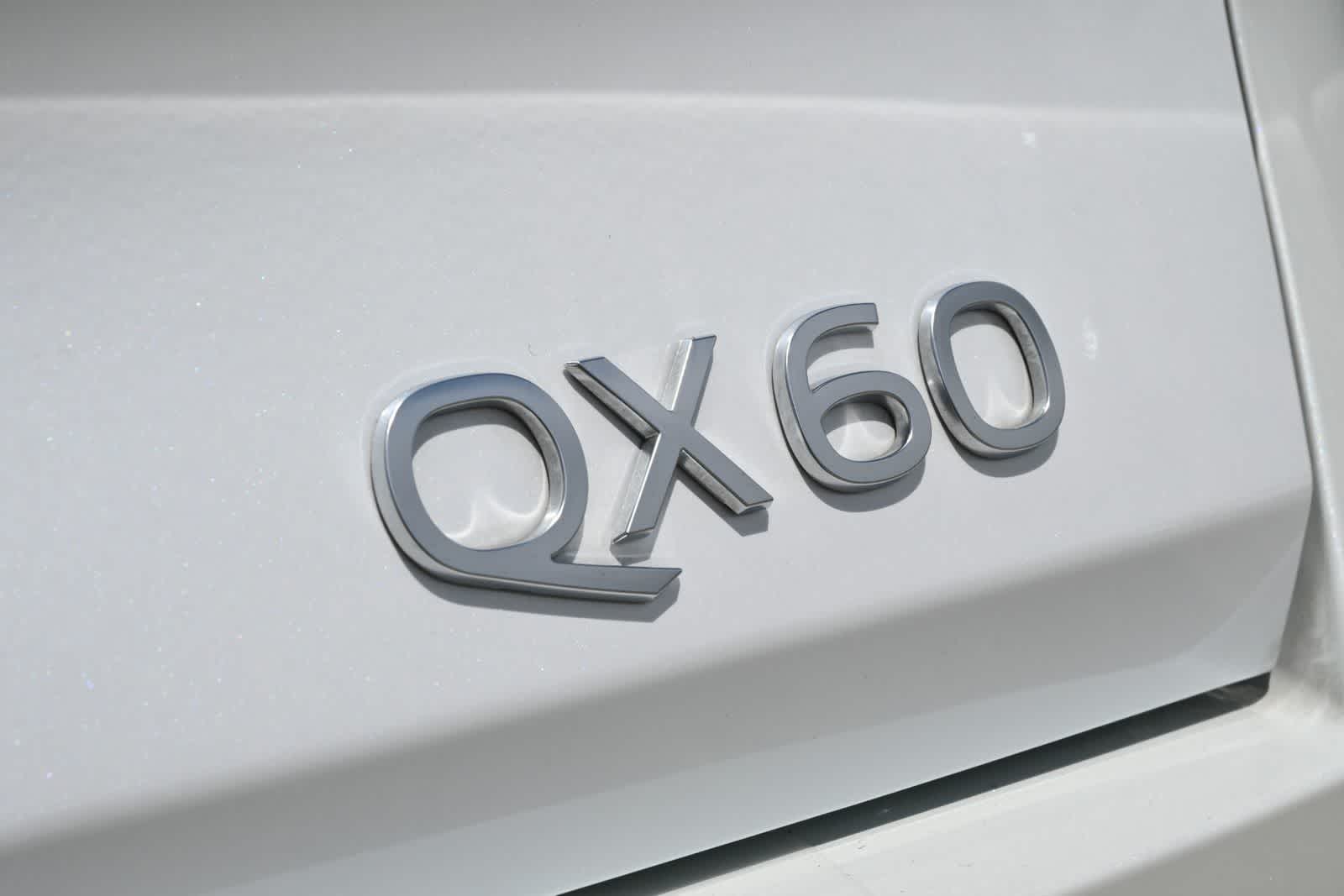 2026 INFINITI QX60 LUXE