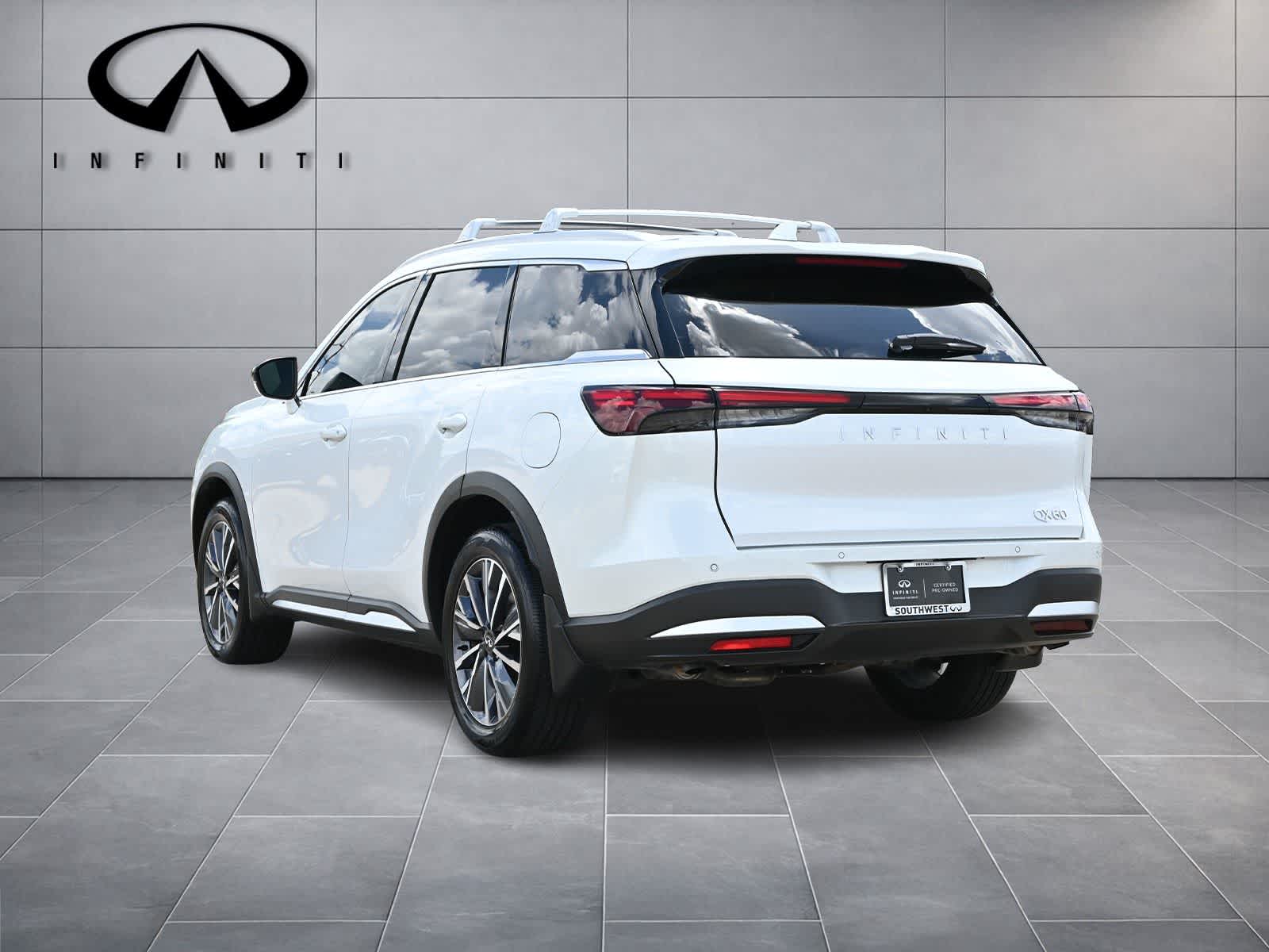 2026 INFINITI QX60 LUXE