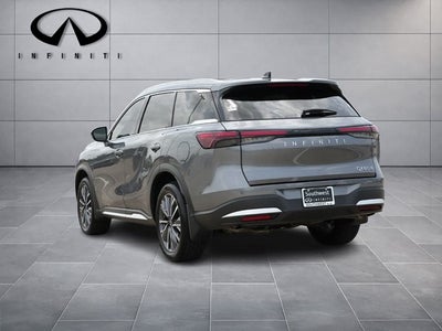 2026 INFINITI QX60 LUXE