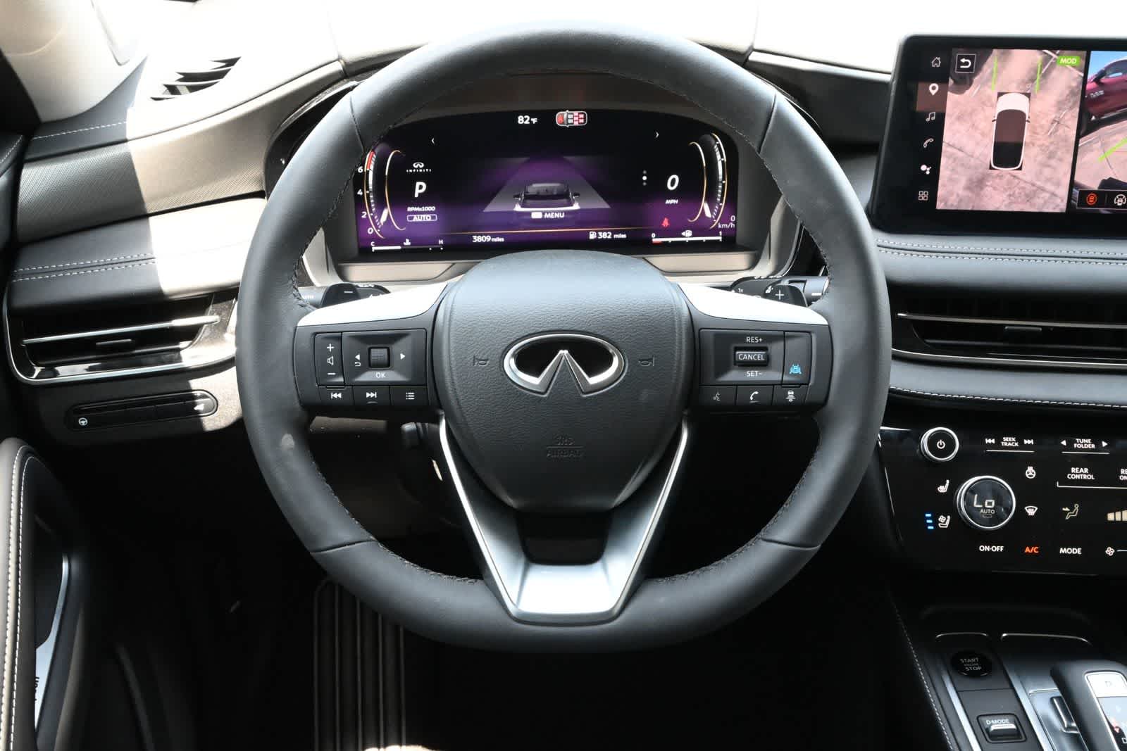 2026 INFINITI QX60 LUXE