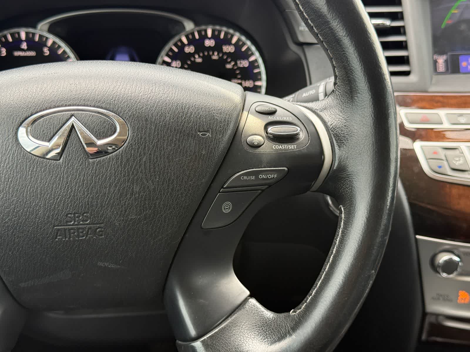 2019 INFINITI QX60 LUXE