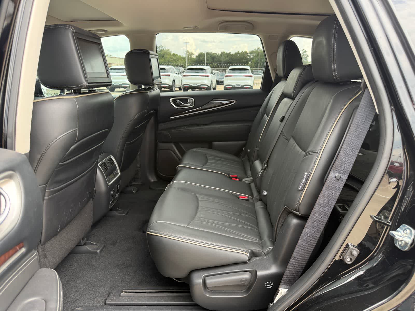 2019 INFINITI QX60 LUXE