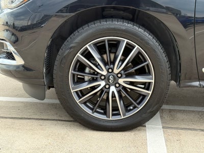 2019 INFINITI QX60 LUXE