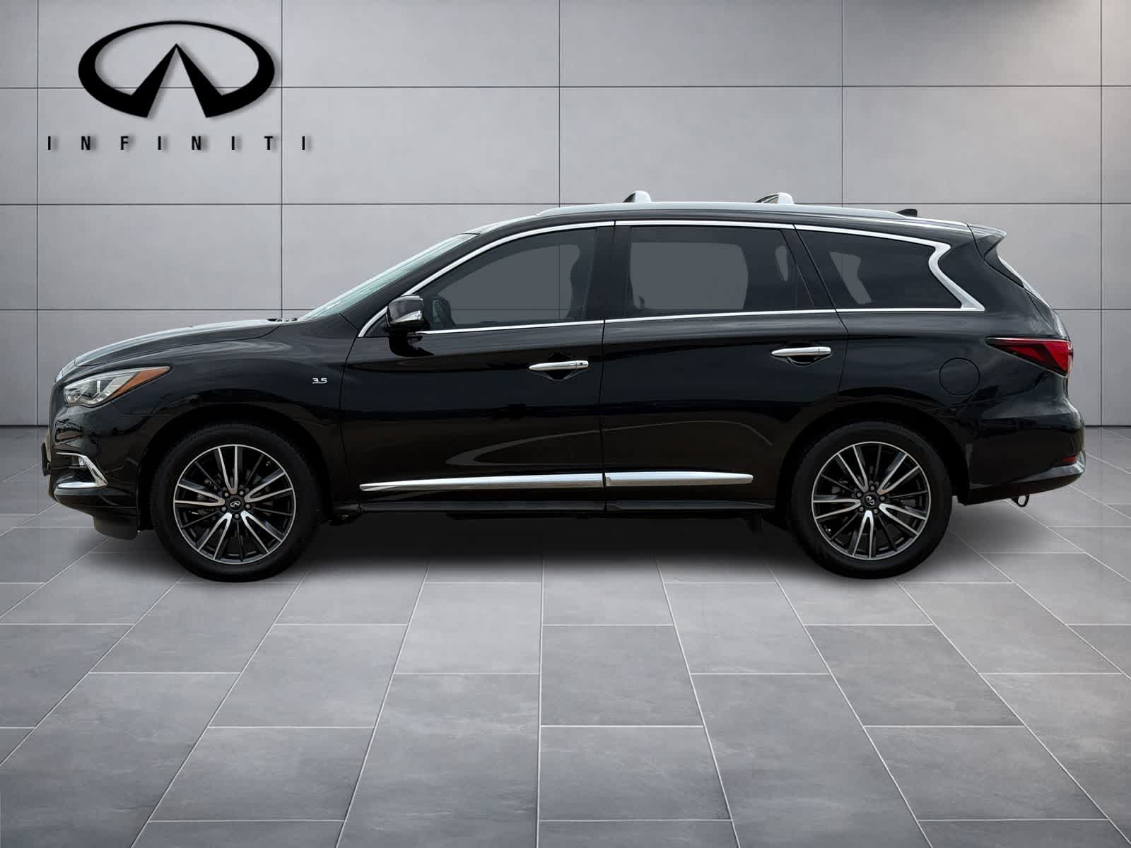2019 INFINITI QX60 LUXE