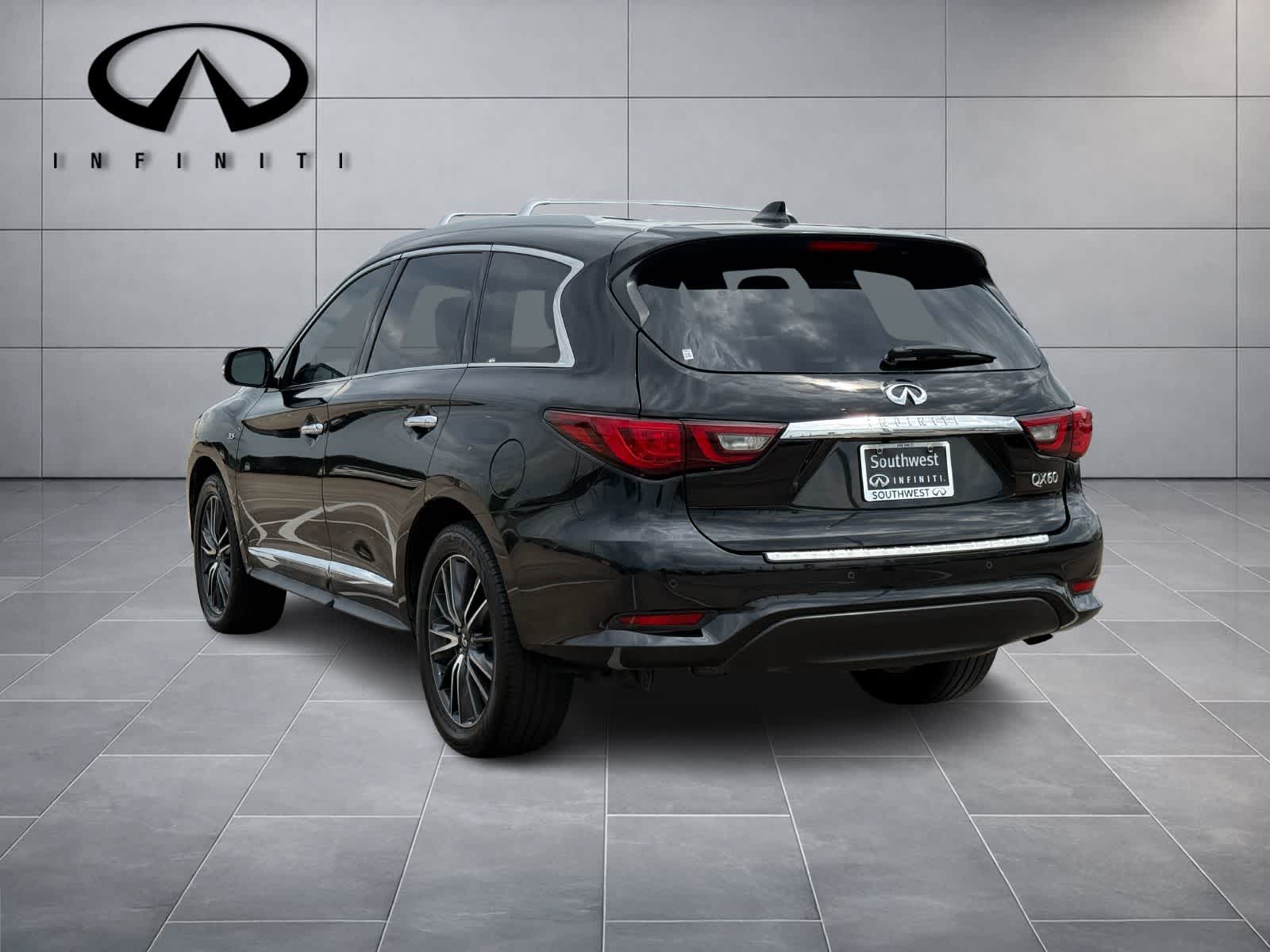 2019 INFINITI QX60 LUXE
