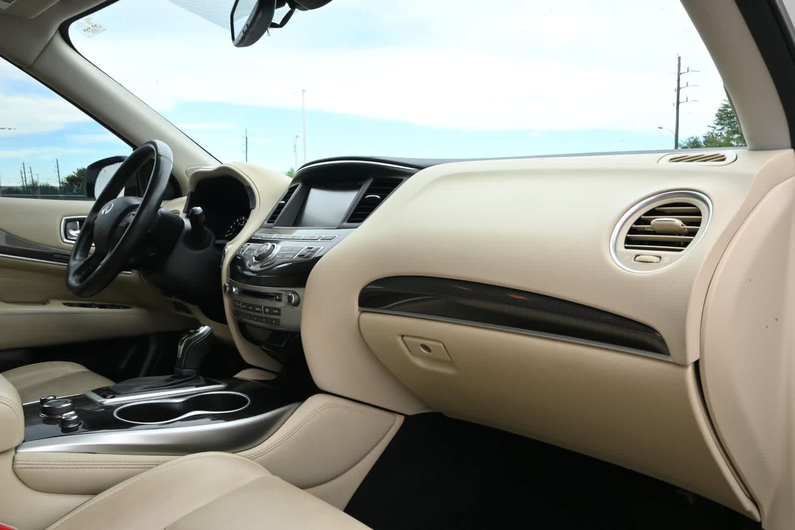 2017 INFINITI QX60 FWD