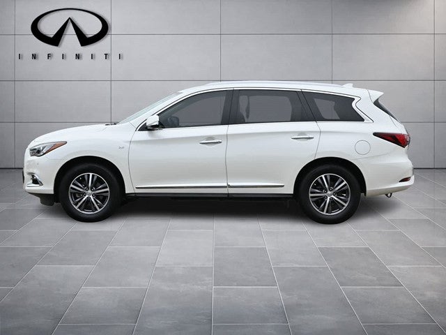 2017 INFINITI QX60 FWD