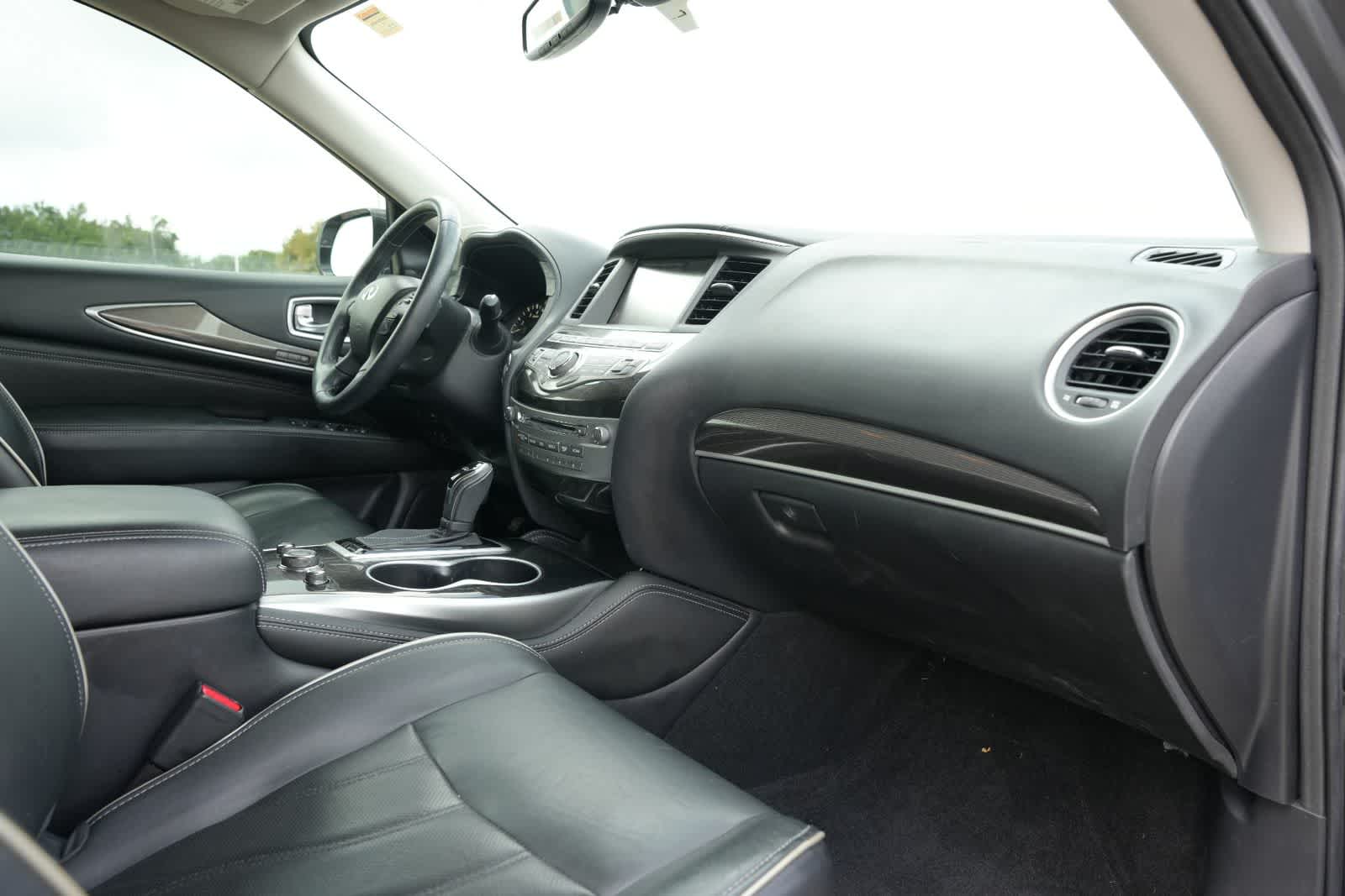 2018 INFINITI QX60 FWD