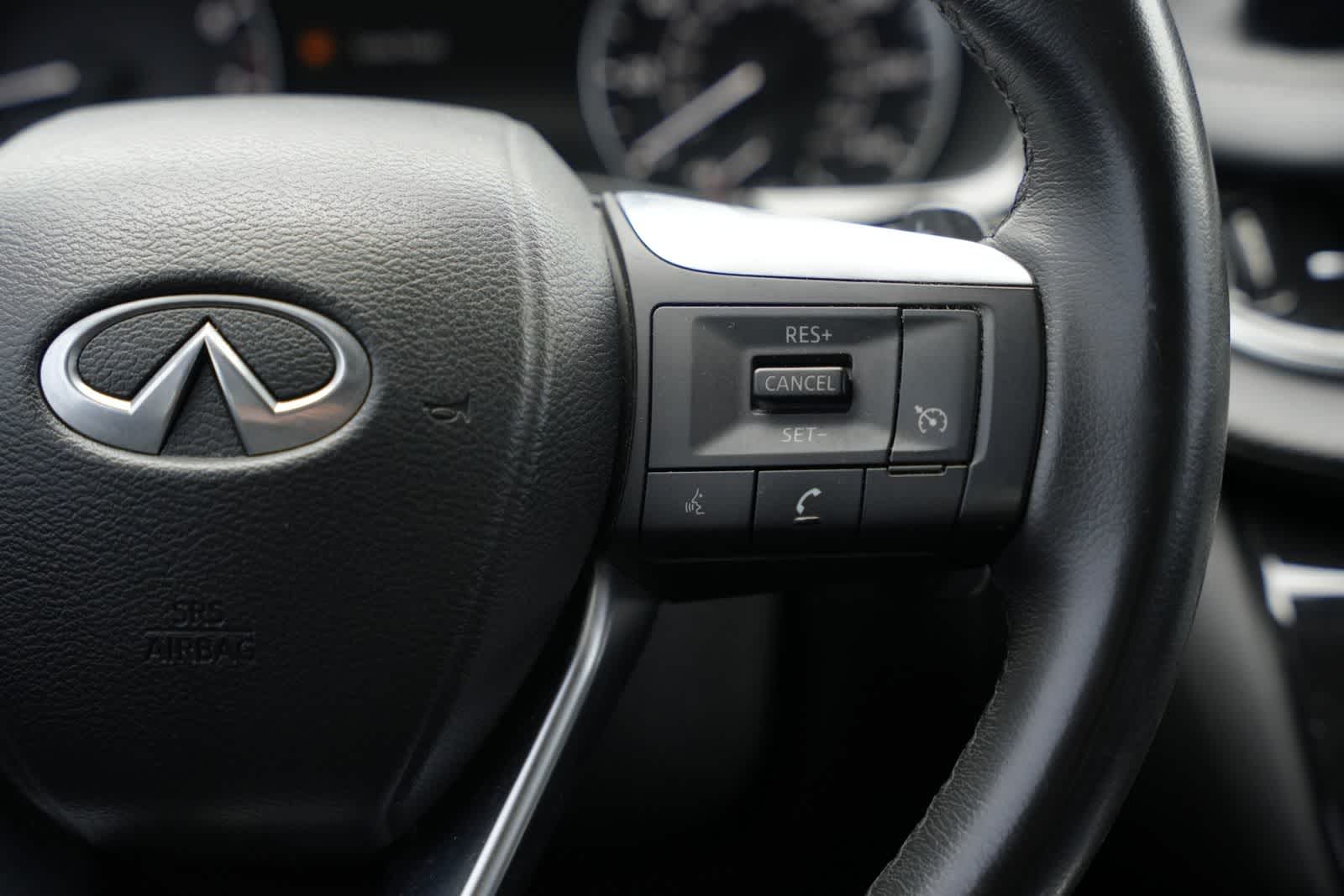 2023 INFINITI QX60 PURE