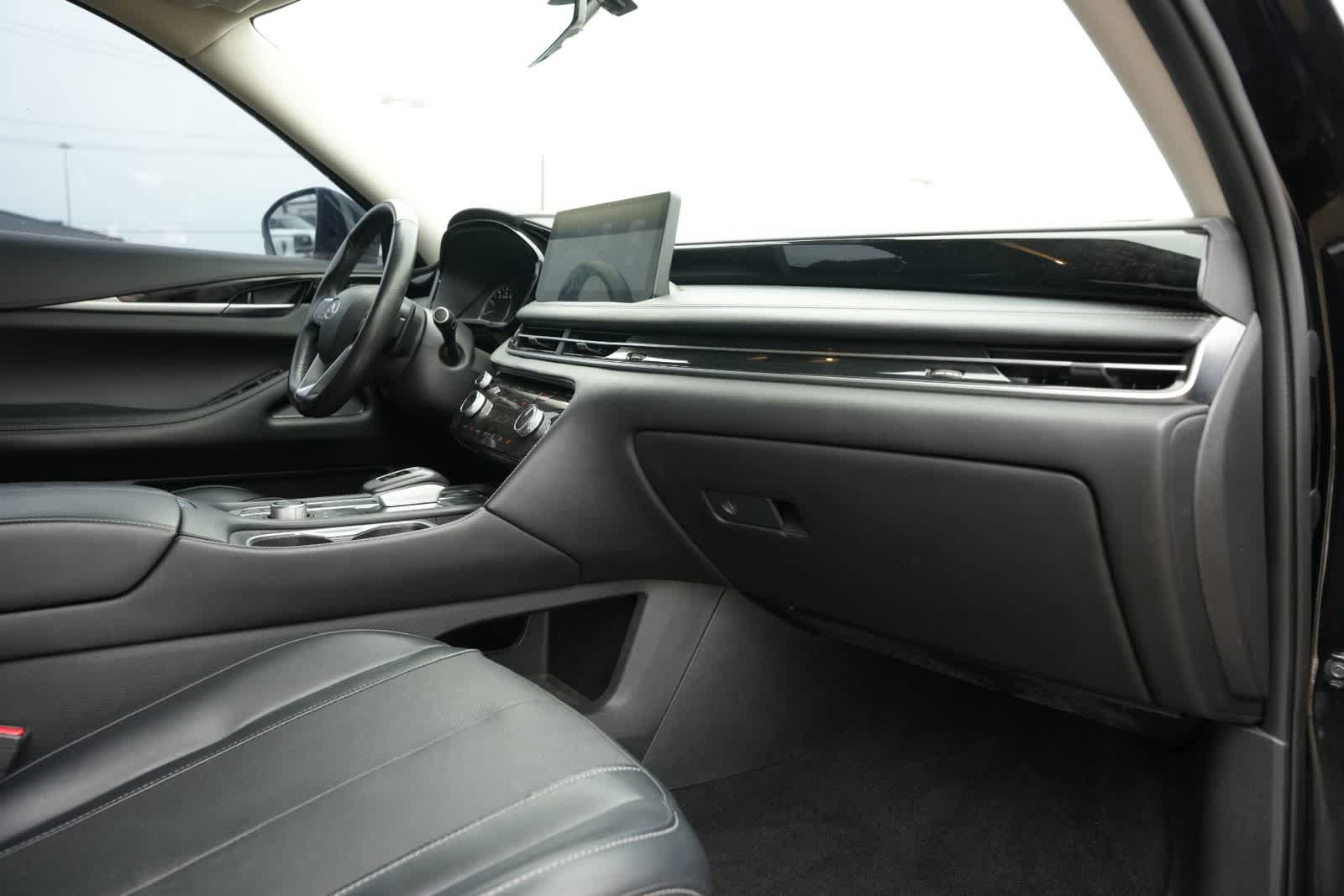 2023 INFINITI QX60 PURE