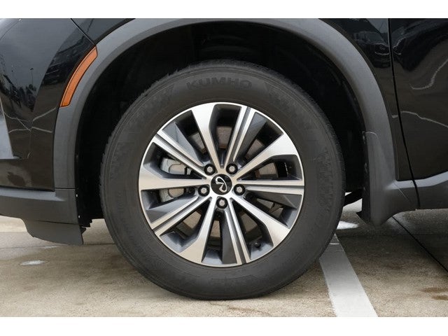 2023 INFINITI QX60 PURE