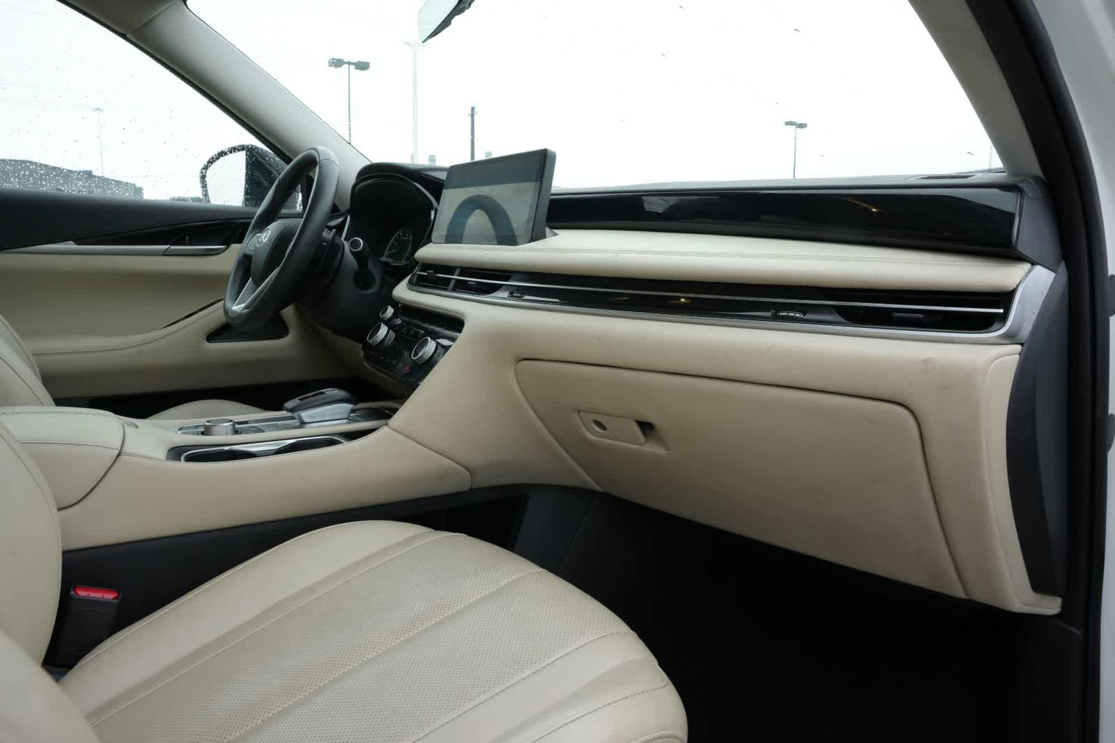 2023 INFINITI QX60 PURE