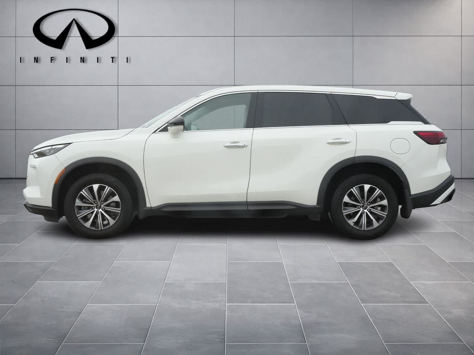 2023 INFINITI QX60 PURE