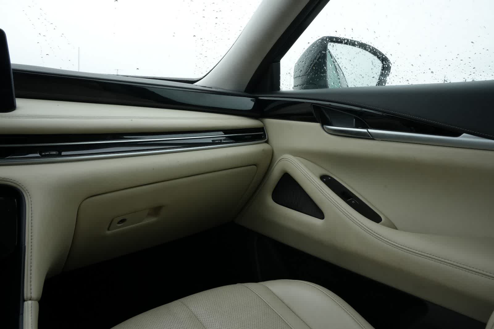 2023 INFINITI QX60 PURE