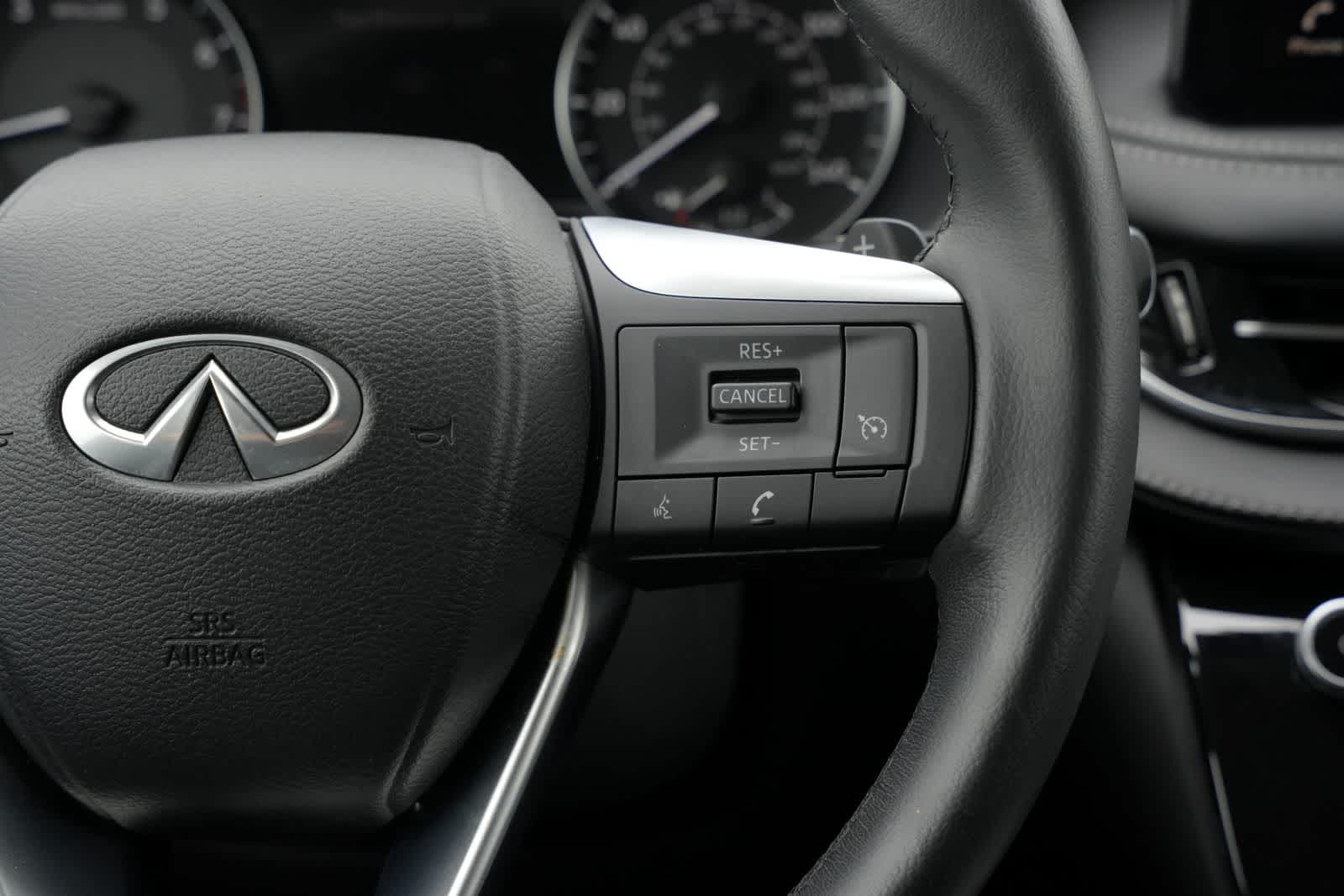 2023 INFINITI QX60 PURE