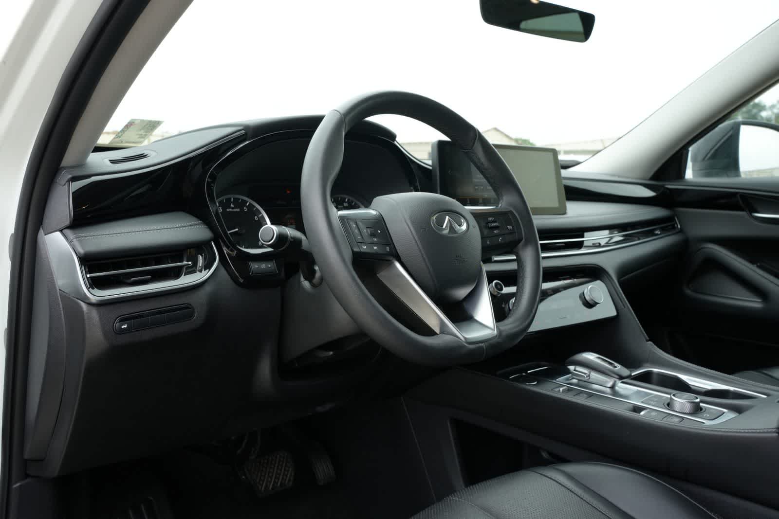 2023 INFINITI QX60 PURE