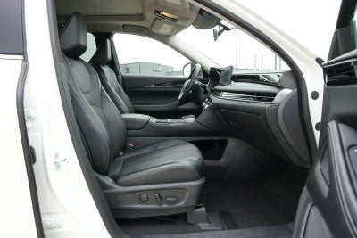 2023 INFINITI QX60 PURE