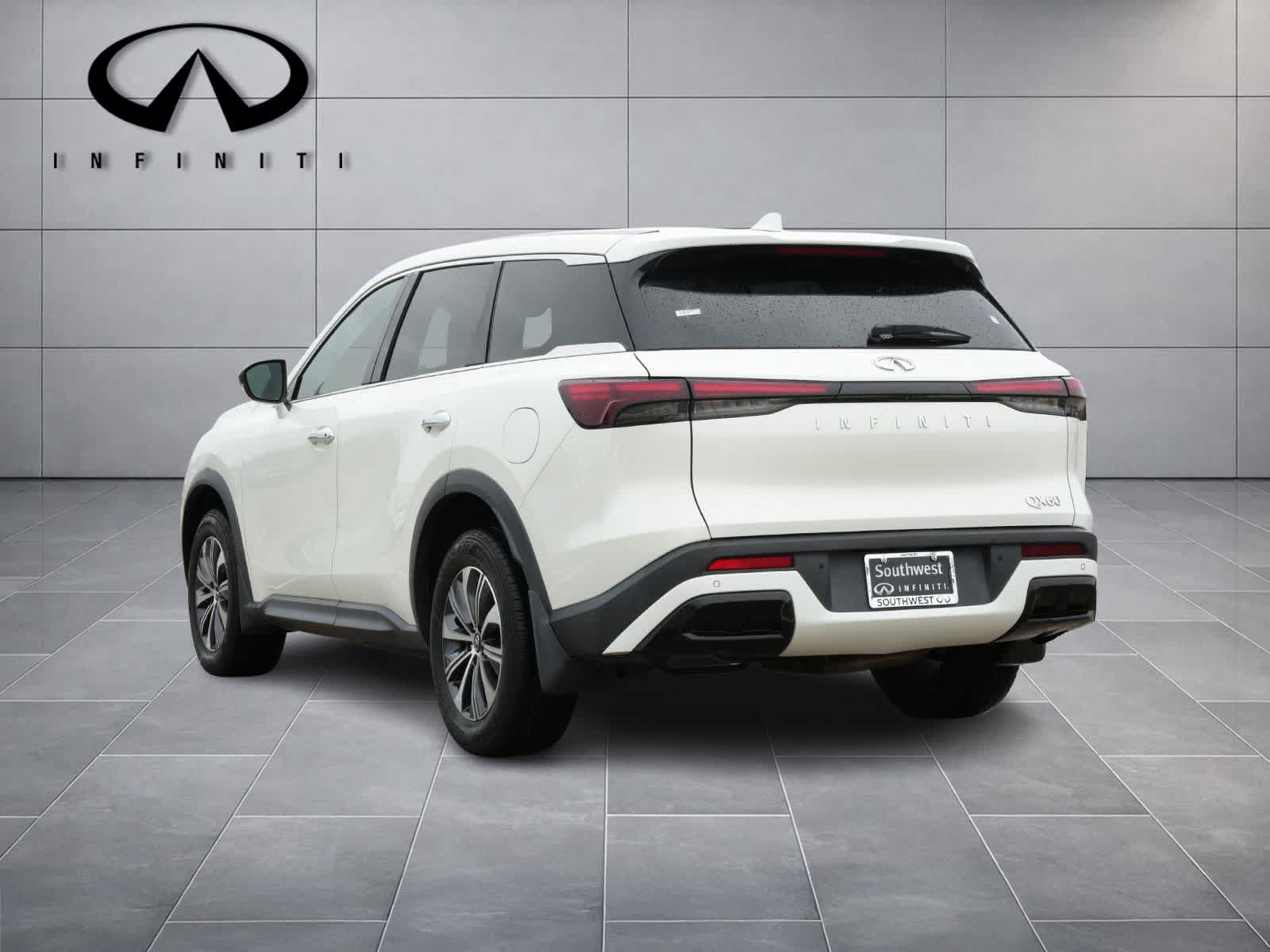 2023 INFINITI QX60 PURE