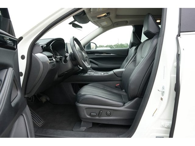 2023 INFINITI QX60 PURE