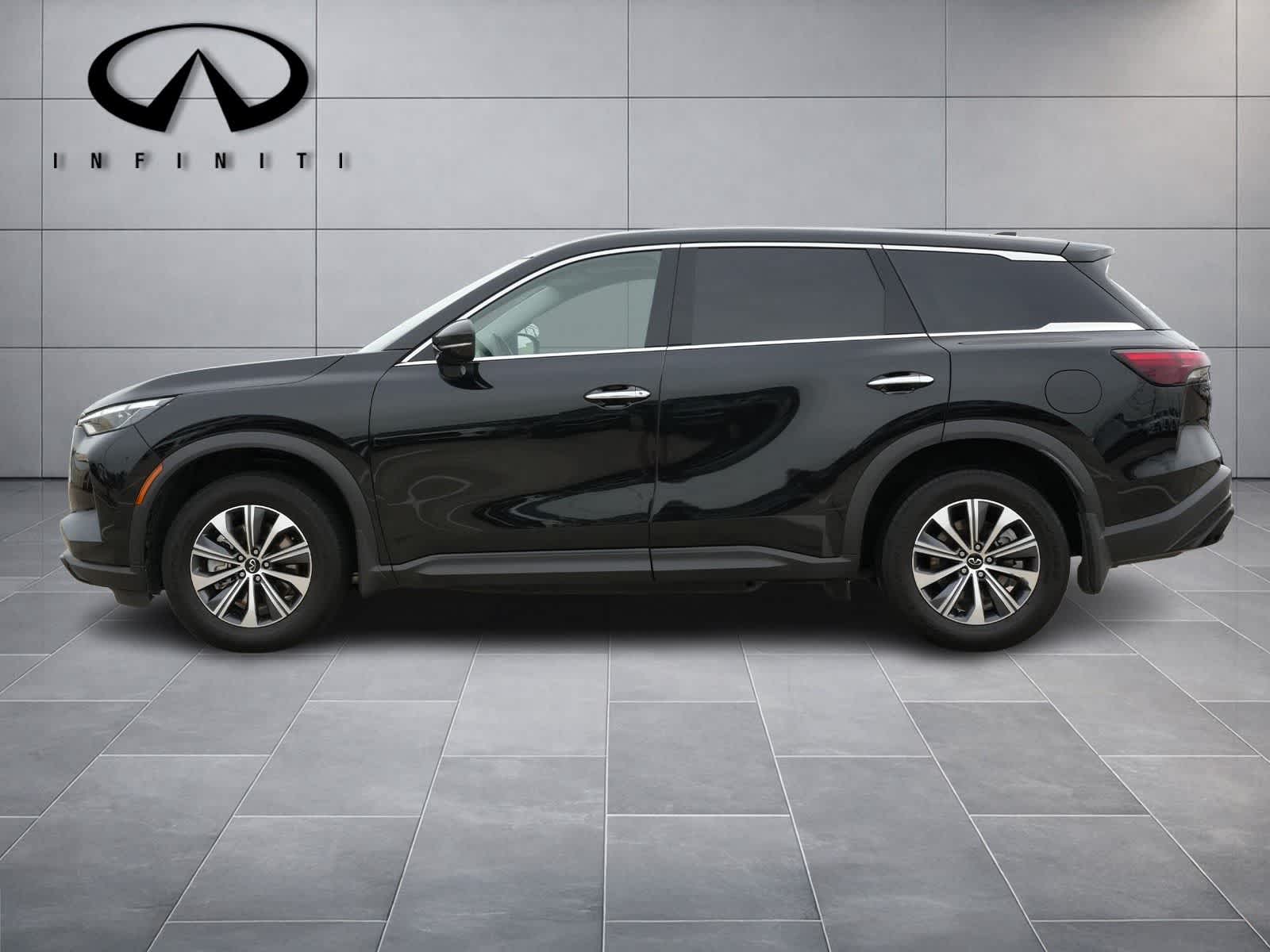 2023 INFINITI QX60 PURE