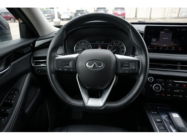 2023 INFINITI QX60 PURE