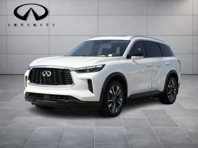 2023 INFINITI QX60 LUXE