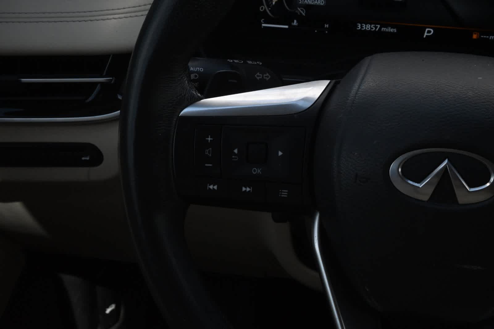 2024 INFINITI QX60 LUXE