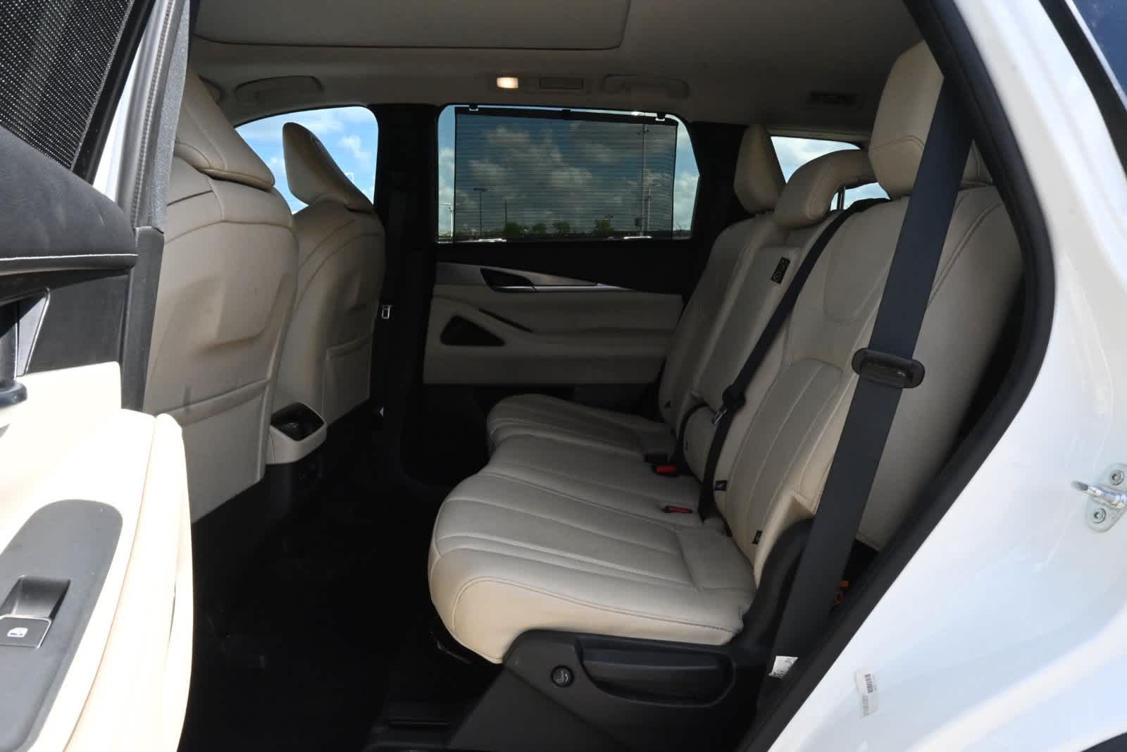 2024 INFINITI QX60 LUXE