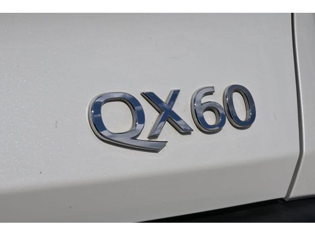 2024 INFINITI QX60 LUXE