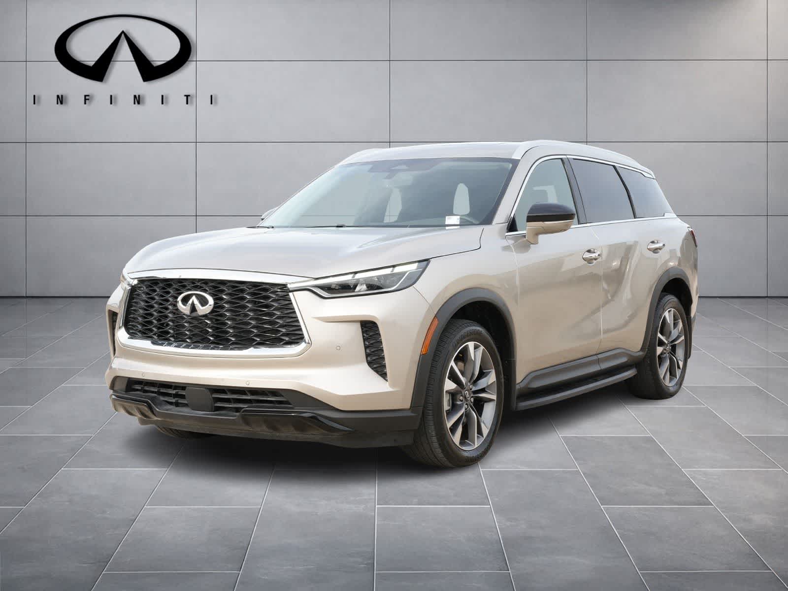 2024 INFINITI QX60 LUXE