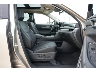 2024 INFINITI QX60 LUXE
